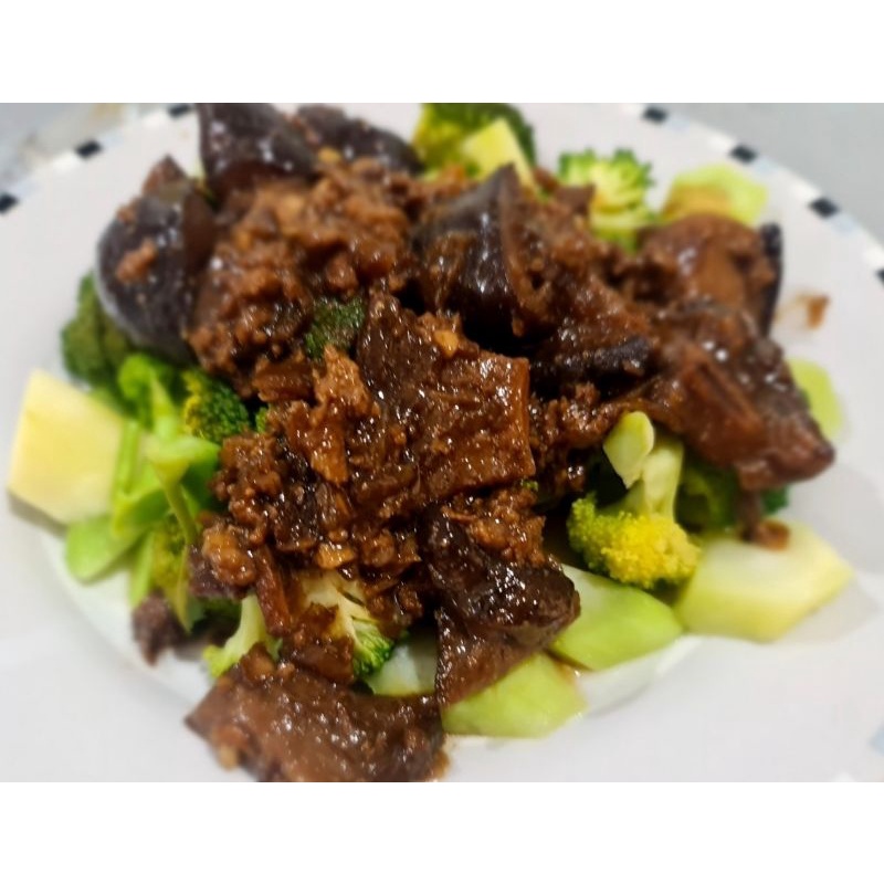 

Easy Cooking: Brokoli Saos Tiram dengan Sapi & Jamur Shitake