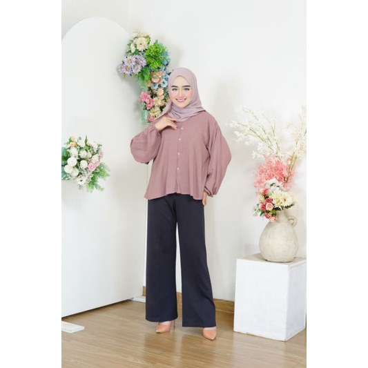 KEMEJA CROP/KEMEJA CRINGKLE/KEMEJA KUSUT/KEMEJA PENDEK/KEMEJA LENGAN KERUT/KEMEJA OVERSIZE/KEMEJA KANCING/KEMEJA WANITA/KEMEJA CASUAL