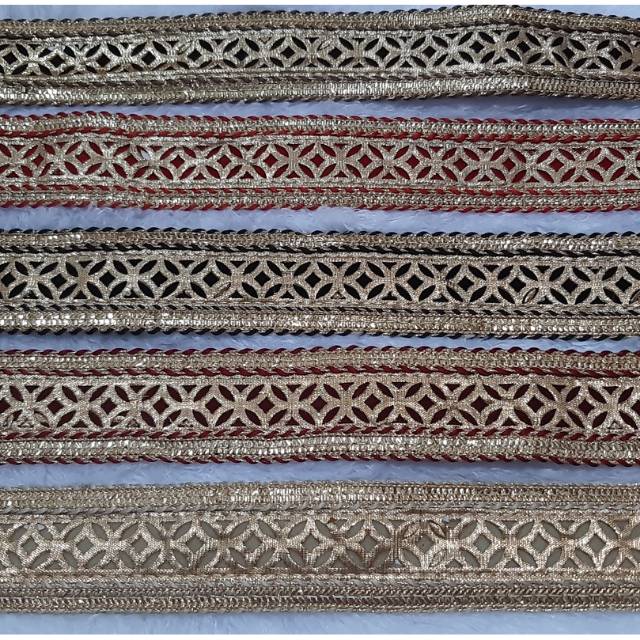 Renda india kain motif