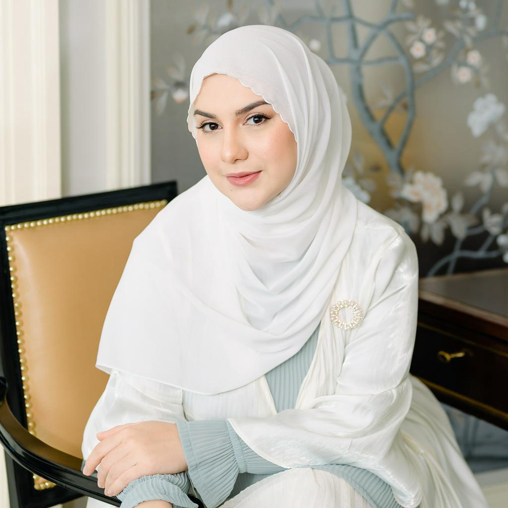 Lozy Hijab - Dyna Classic Shawl (Pashmina Embroider Ceruty Bordir Premium)