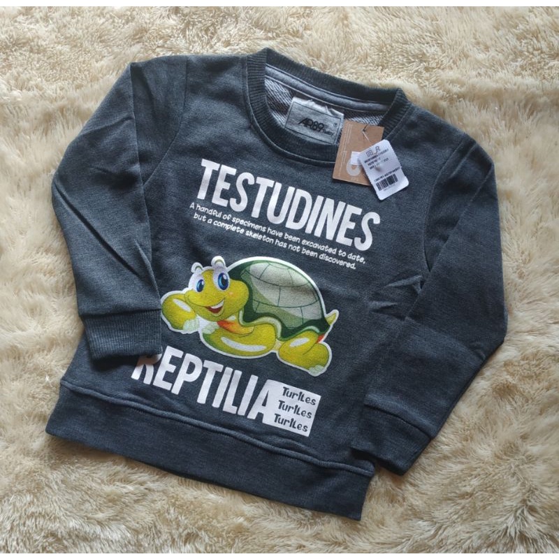 AR89 Baby sweater anak size S