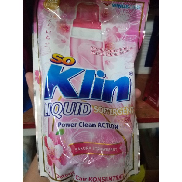 SoKlin Liquid Detergent Cair 750ml