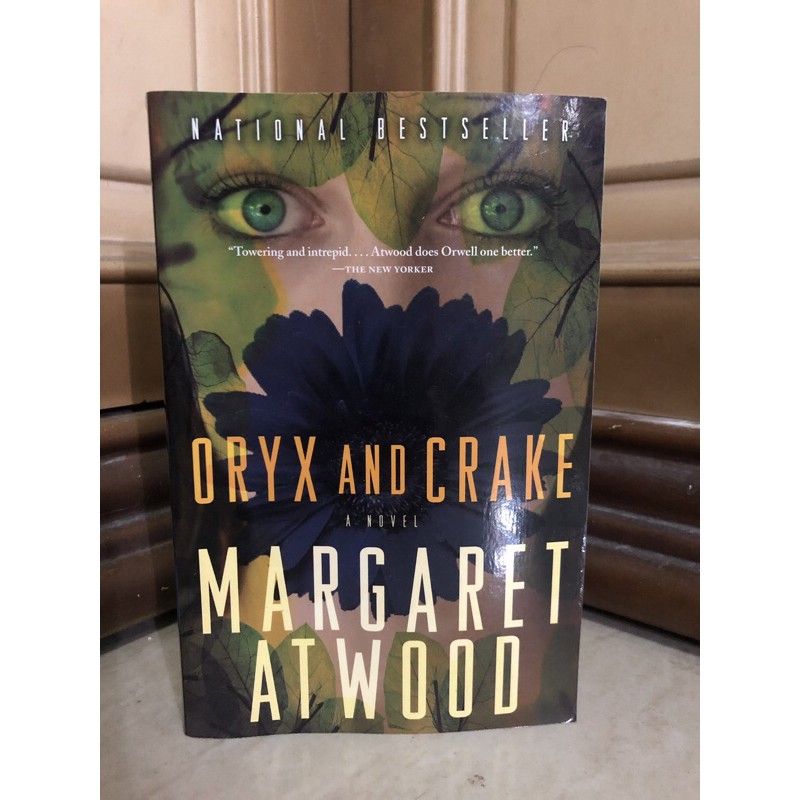 NOVEL BEKAS - ORYX AND CRAKE - margaret atwood