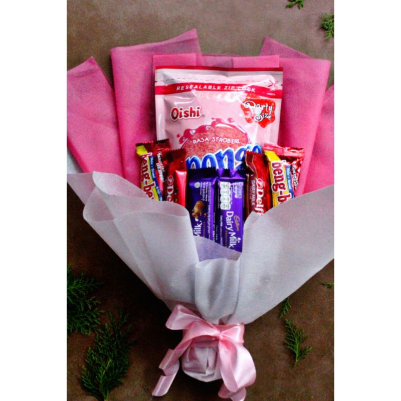 

Bouquet Wisuda Snack Coklat