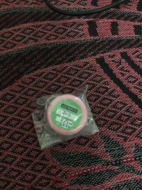 (Share in Jar) Oxy 5 / Oxy 10 / Oxy Cover Acne Pimple 