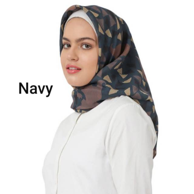 READY Kamiidea Jasmine Scarf X Disney - Navy
