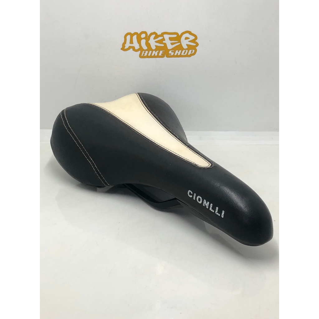 Sadel Saddle MTB Seli Sepeda Lipat Road Cionlli Lebar 15cm Steel Rail Bekas Normal