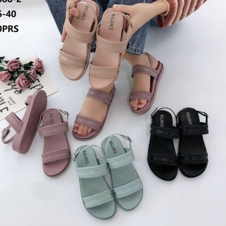 4.4 MALL 4.4 Mega Shopping Sale Selop Sandal Ban Dua Motif Balance 6688