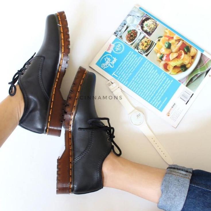 "LT. 9275" Sepatu Docmart 3 holes 1461 Kulit Asli 100% /Docmart 3 holes/docmart pria