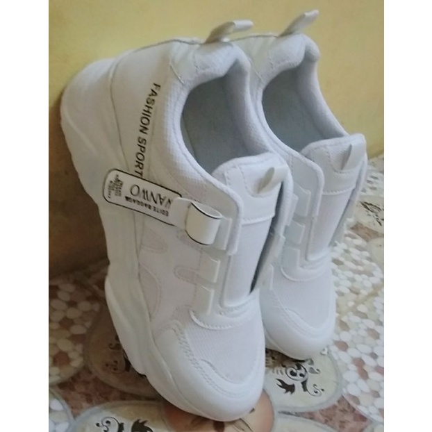 Sepatu sneakers wanita import Korea-6