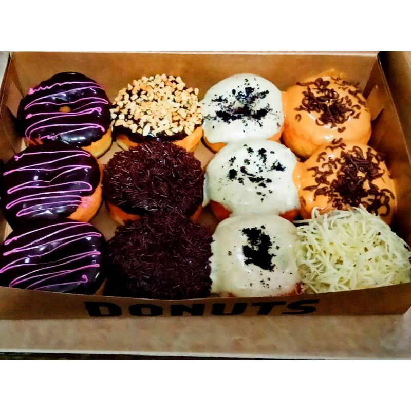 

BAIM DONUTS,donat medium aneka rasa