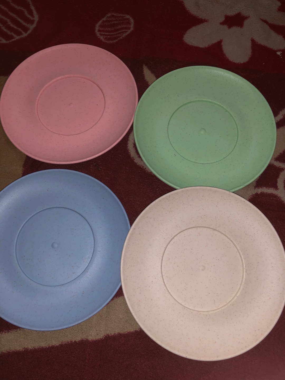 Tg131/set Piring Isi 4pcs/piring Makan Warna Warni/bahan Serat Gandum/tatakan Piring Kue