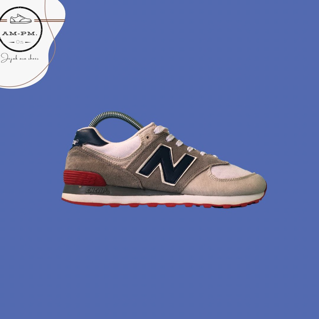 New Balance 574 White Grey Red (Second/Thrift)