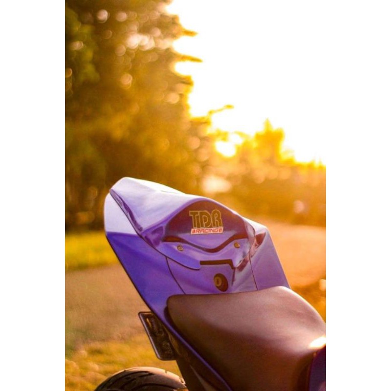 singel seat r15 v2 model race / cover jok motor r15v2 / tutup jok motor r15v2