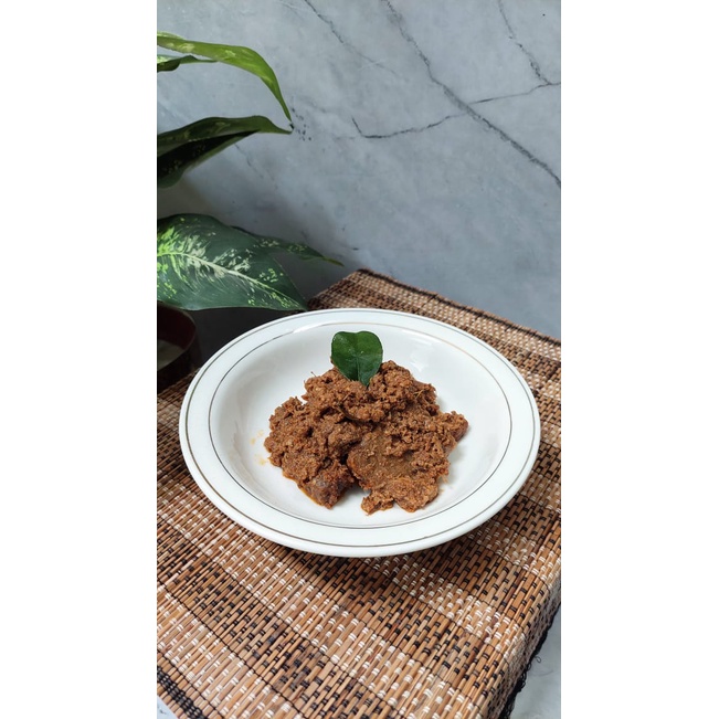

Rendang Sapi Empuk - 4 sampai 5 potong/prs