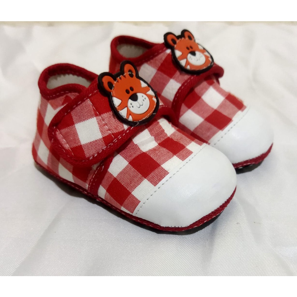 SEPATU BAYI PREWALKERS KOTAK-KOTAK U 1-13 BLN