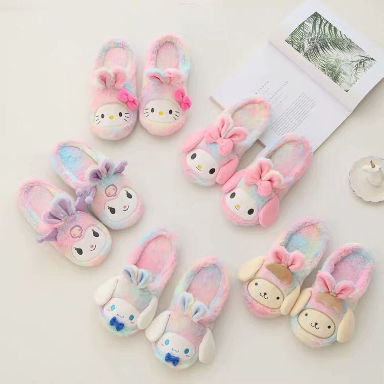 SANDAL RUMAH HELLO KITTY MELODY KUROMI CINNAMOROLL POMPOM PURIN