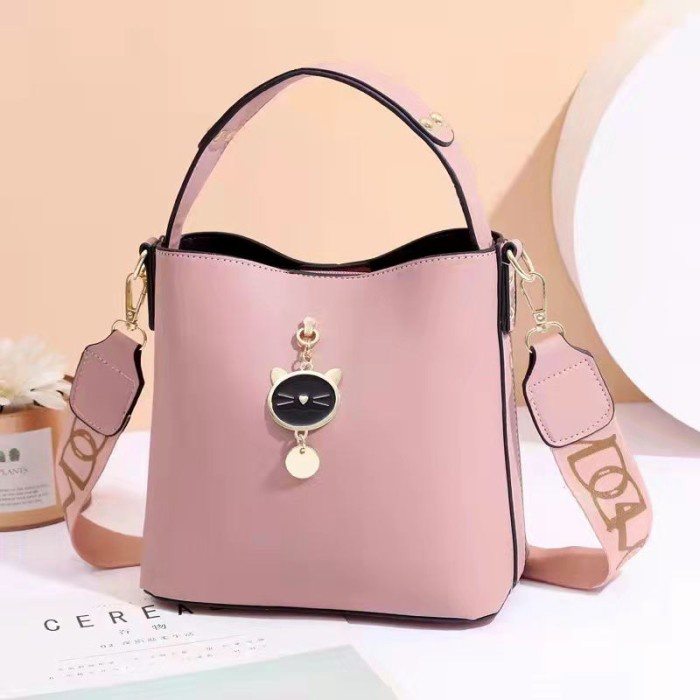 tas wanita Tas Wanita Import Tas Batam Branded Tas Selempang Wanita Murah Elegant - Pink tas pinggan