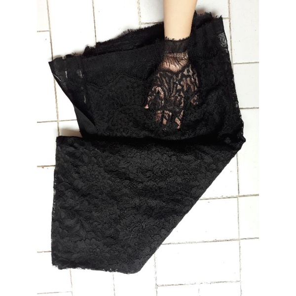 Kain Brokat Semi Prancis