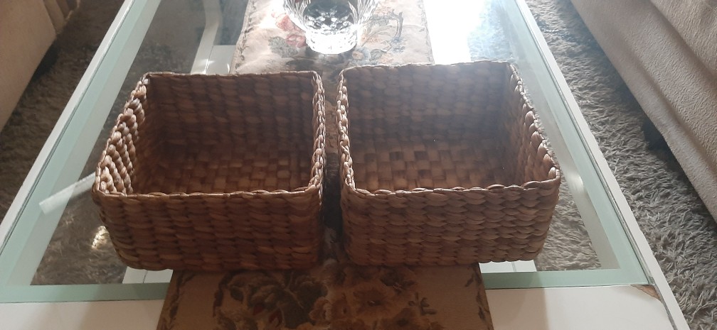 Kotak Square Enceng Gondok