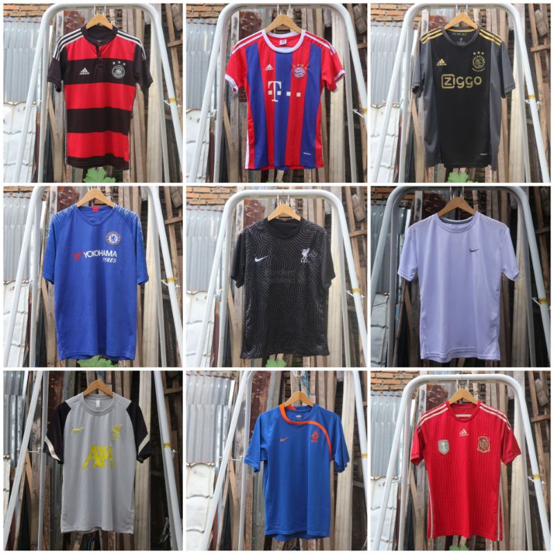 THRIFT JERSEY BOLA SECOND MUNCHEN / LIVERPOOL / CHELSEA