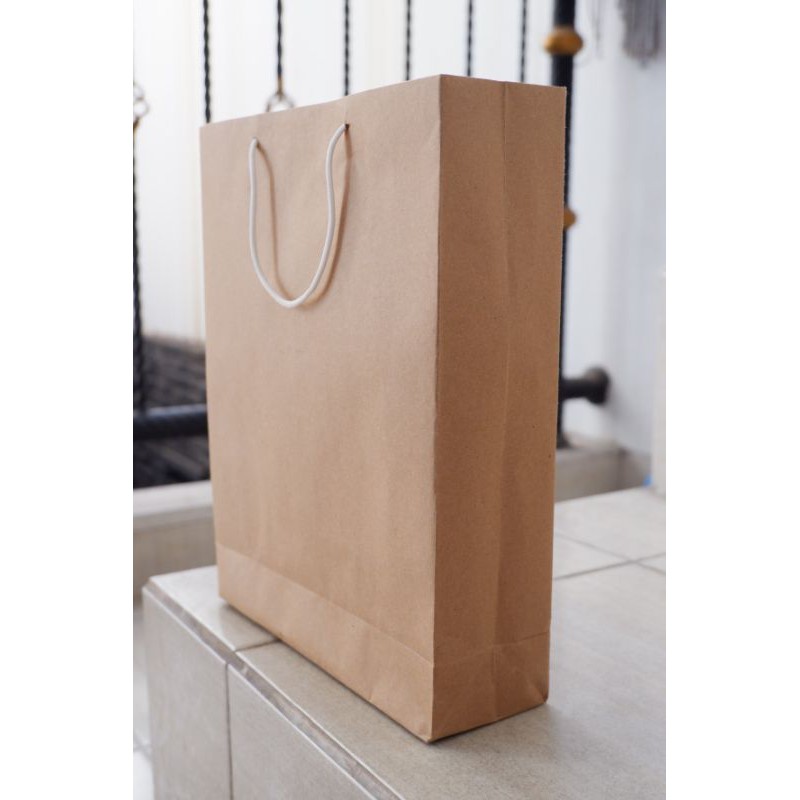 

Paper Bag / Tas Kertas Polos Coklat (25x8x33)