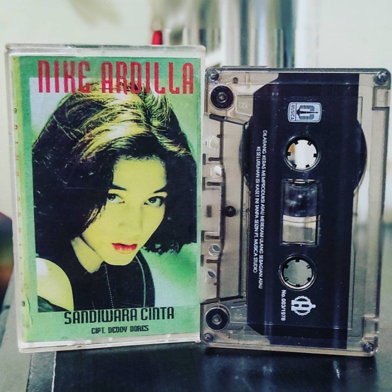 Kaset Pita Nike Ardilla - Sandiwara Cinta