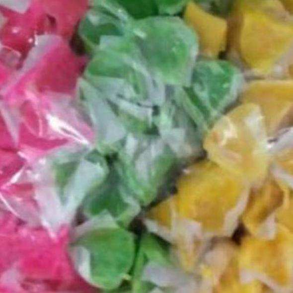 

WAJIK/WAJIK BANDUNG KILOAN MURAH (Wajik Geplak) 500 gram ➹➭ ➙ (Laris)