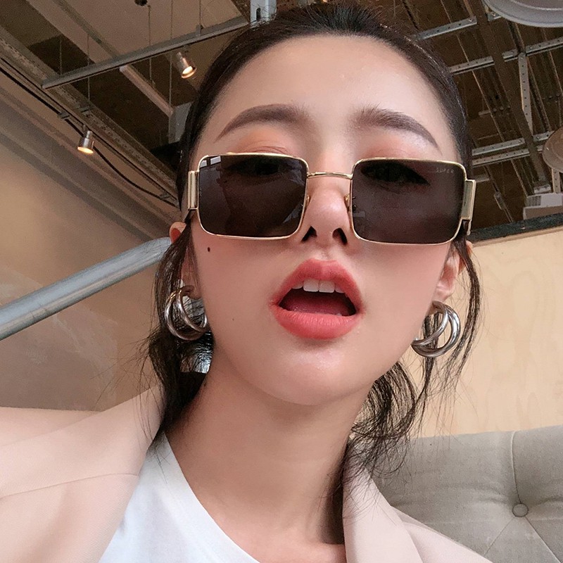 2020 Kacamata Hitam Matahari Bingkai Kotak Besar Tebal Gaya Retro Vintage Korea Untuk Wanita