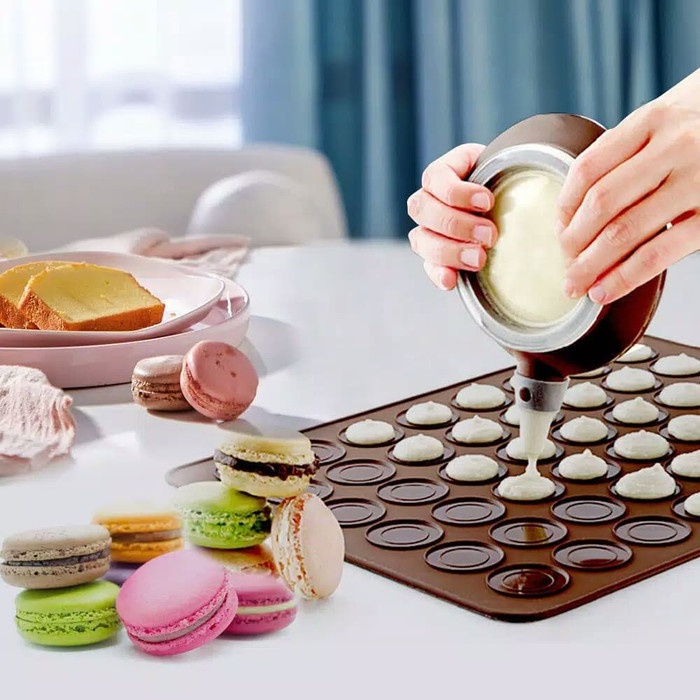 

KUE-PENGHIAS-ALAT- MATRAS SILIKON UNTUK MACARON -ALAT-PENGHIAS-KUE.