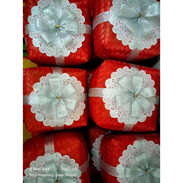 

[ HALODUL ] BESEK BAMBU WARNA UKURAN 22 x 22 x 11 CM KOTAK NASI PWR