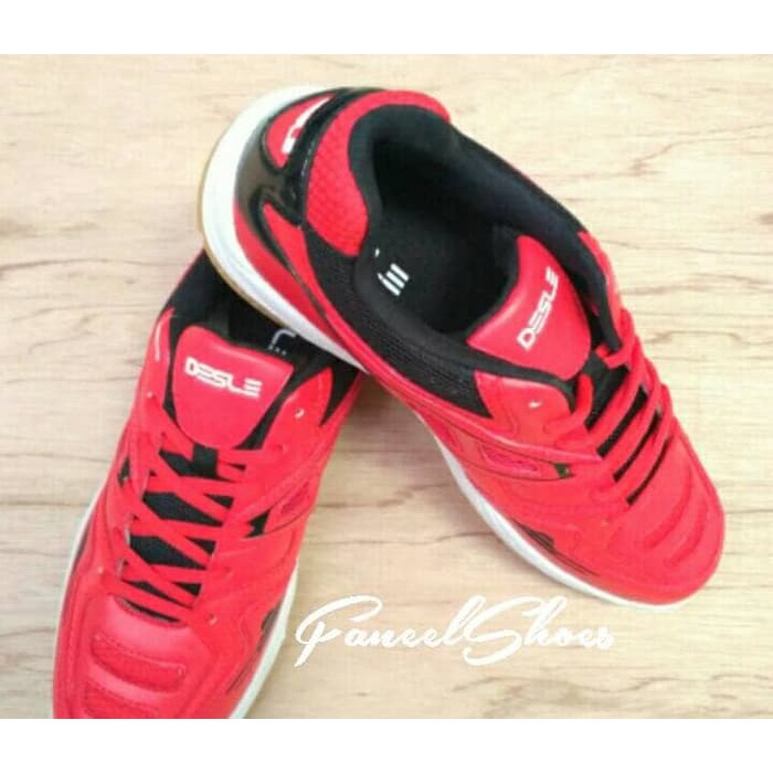 SEPATU BADMINTON MERK DESLE Type B171 WARNA MERAH