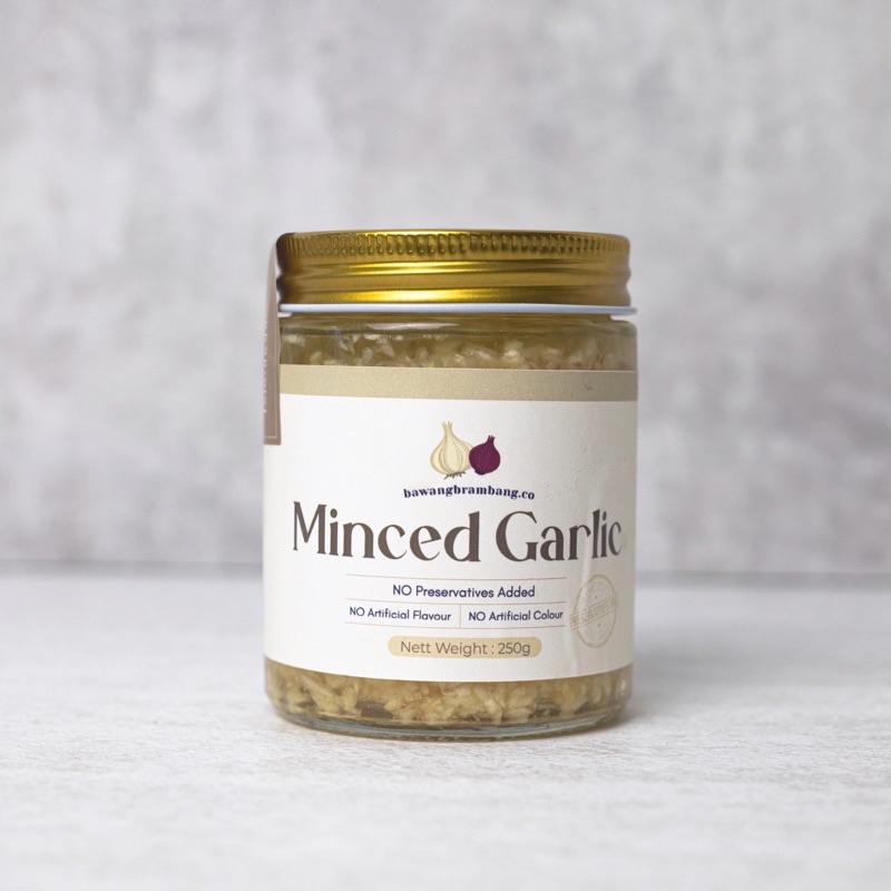 

Bawang Putih Cincang Dalam Minyak - Minced Garlic in Oil (250gr)