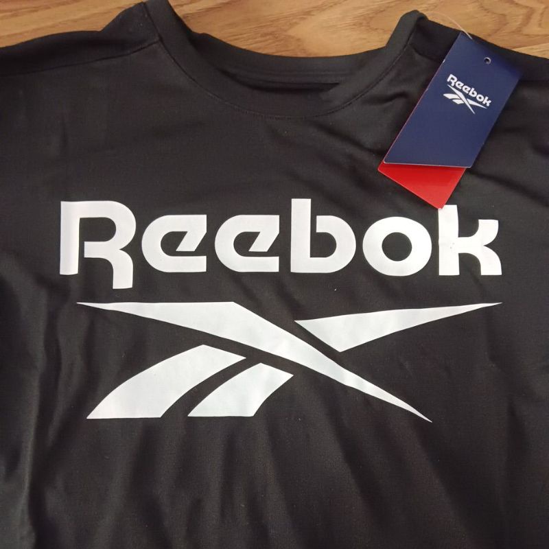 Kaos Reebok WOR SUP SS GRAPHIC TEE BLACK