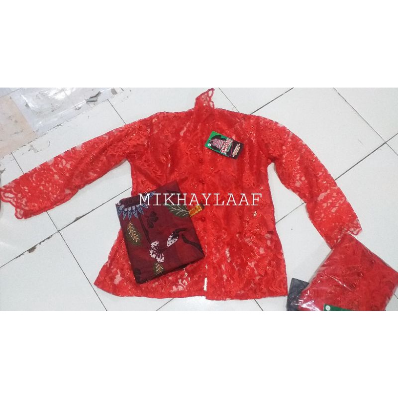 MARLENA ANAK / adat madura marlena / BAJU ADAT MADURA