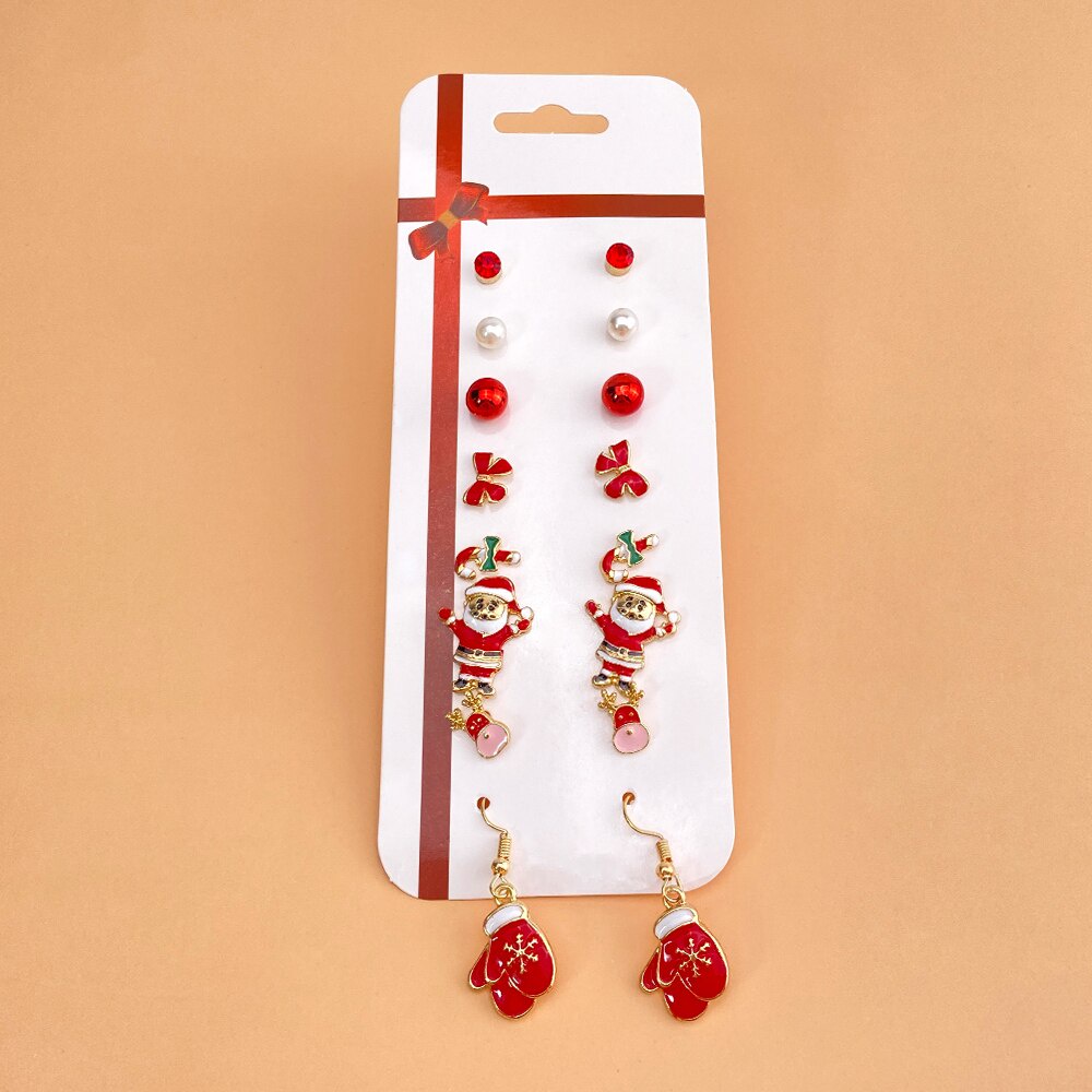 24pcs / Set Anting Tusuk Gantung Wanita Desain Snowflake / Lonceng / Rusa / Hati Tema Natal Untuk Hadiah