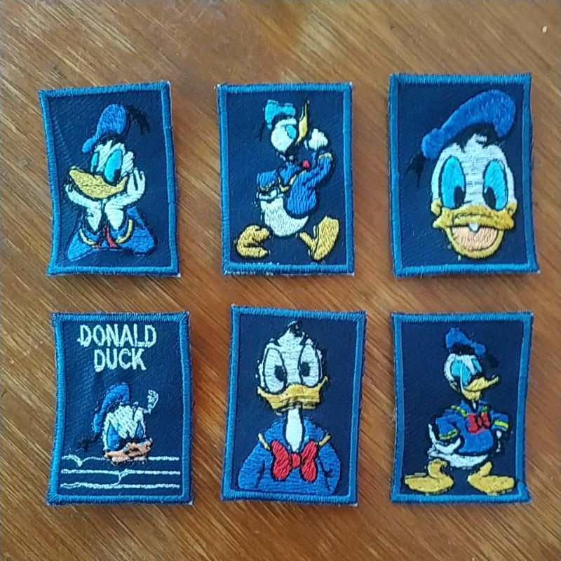 Badge Karakter Custom