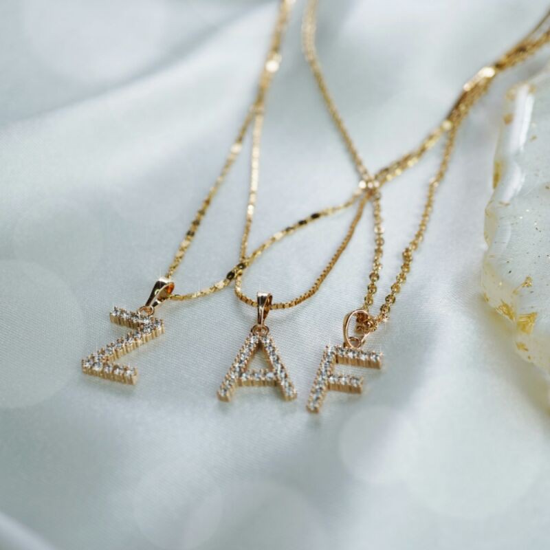 Kalung Xuping Yxy Kalung Dewasa 45cm + Bandul Huruf Lapis Emas 18K