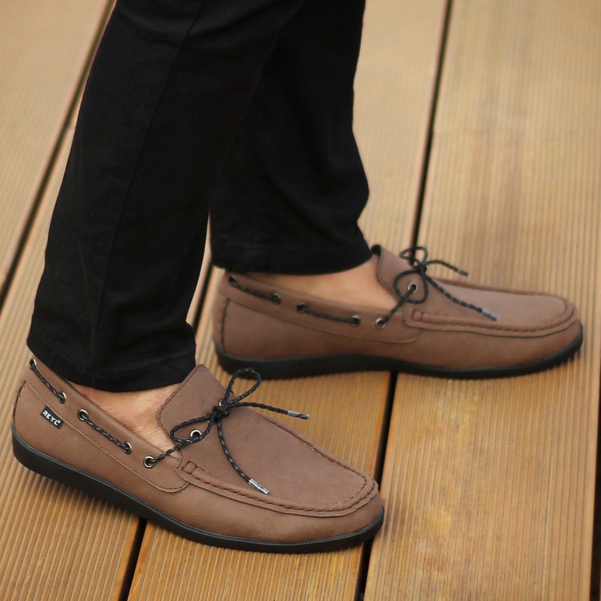 Lick Milo | Sepatu Suede Asli Vintage Klasik Casual Pria Boat Ori Original Footwear | FORIND x Reyl