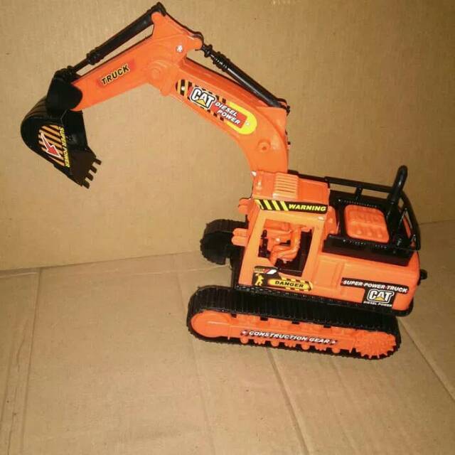 Mainan mobil truk keruk