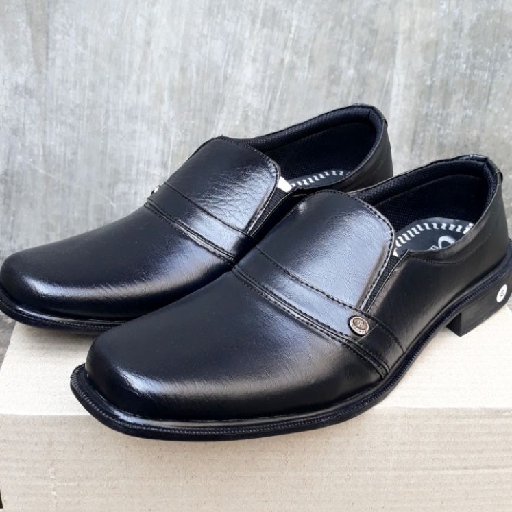 Sepatu Pantovel Formal Pria Kantor Fantofel