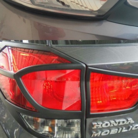 Garnish Lampu Depan Mobilio 2017-2023 Hitam