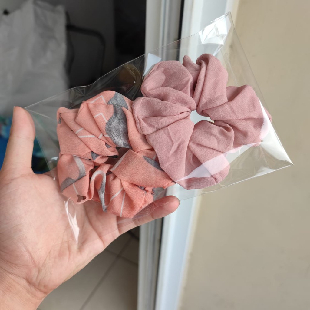 2Pcs/Set Scrunchie - Kunciran / Ikat Rambut Cepol Hijab / Jilbab Acc Wanita [ Gratis Ongkir / Cod ]