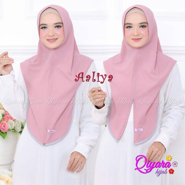 Hoodie Aaliya by Qiyara