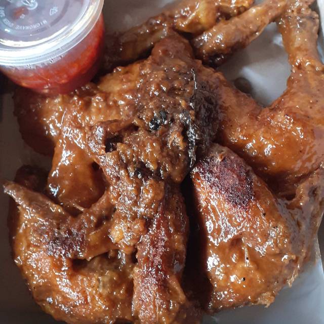 

Gudeg Laminten produk Ayam panggang Klaten