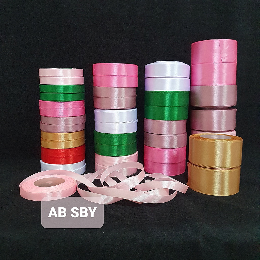 

Pita Satin Premium 3/4 Inch (±2 cm) Roll 25 Yard (±22 Meter) Pita Kado Hampers Hantaran Souvenir & Dekorasi