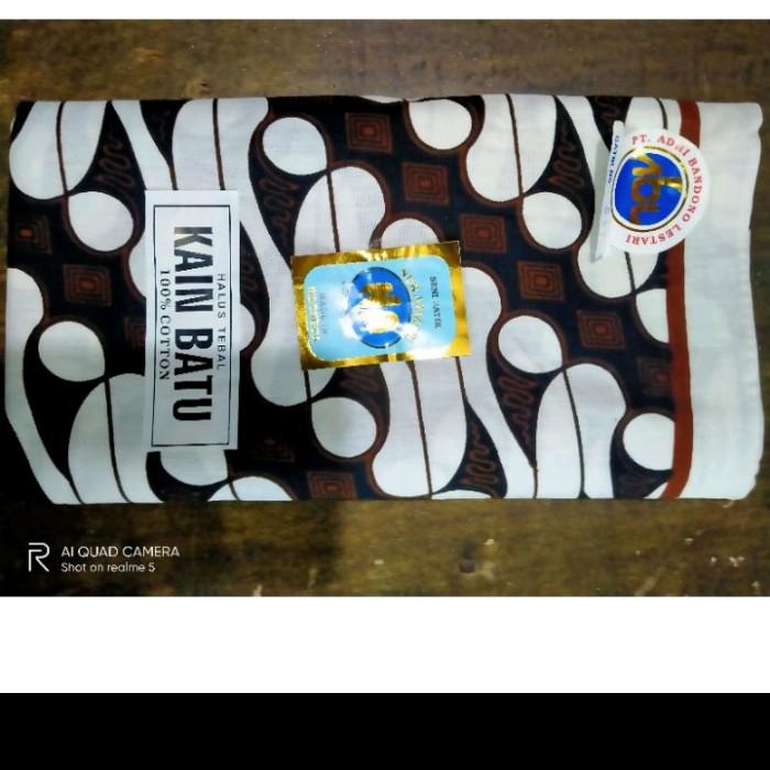 Kain Jarik Putih Parang Barong