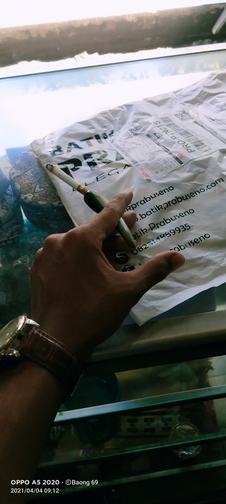 Rupacandra Kemeja Batik Pria Lengan Panjang Slimfit Katun Printing Hem Baju Atasan Kantor Modern