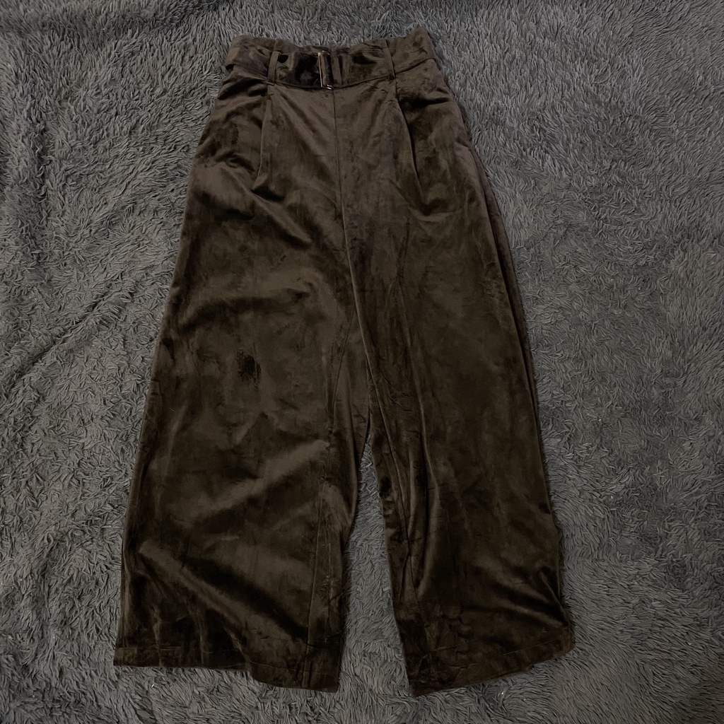 Preloved GU by Uniqlo Belted Wide Pants Celana Kulot Velvet Bludru