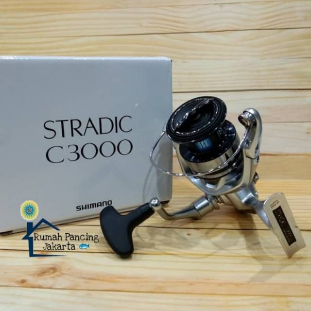 Reel Shimano Stradic C3000FL New